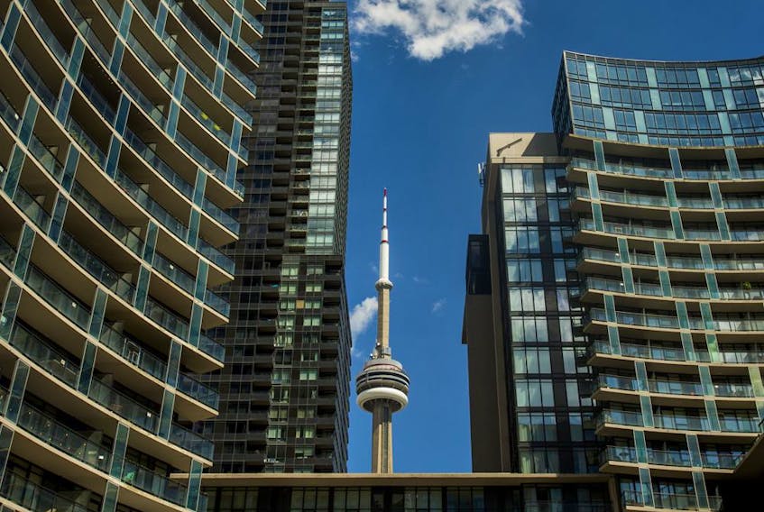 Investors who are putting Toronto condo units up for sale on the market en masse.