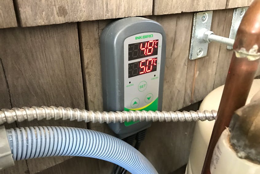 Thermostats like this one are ideal for boosting the efficiency of freeze protection cables for water lines. Set the power to come on 5ºC above freezing, and to switch OFF power three or four degrees higher than this. Steve Maxwell