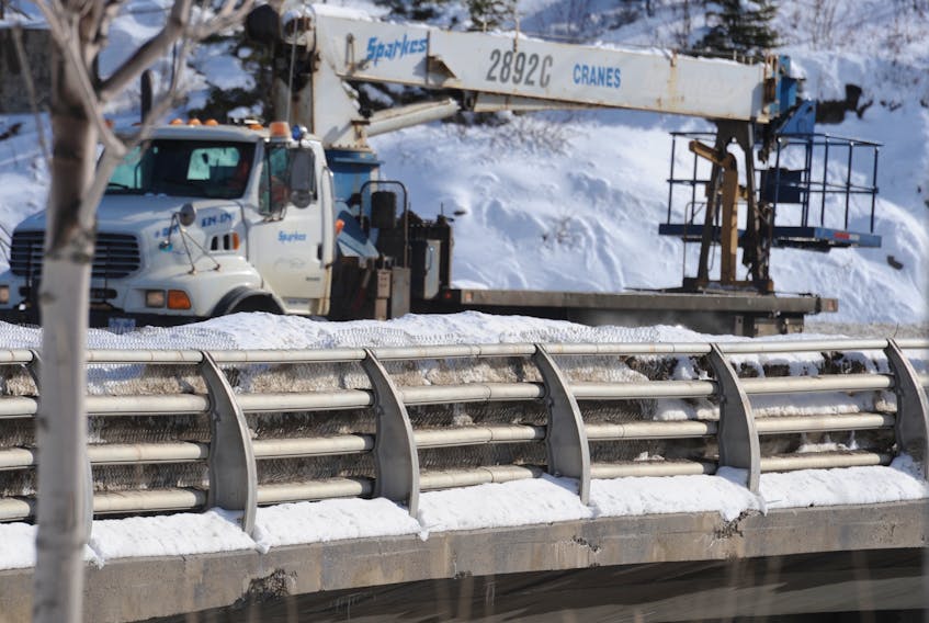 While it's safe for traffic to travel over the Lewin Parkway overpass in Corner Brook, Main Street remains closed to traffic below the structure after a concrete chunk fell off it Wednesday.
