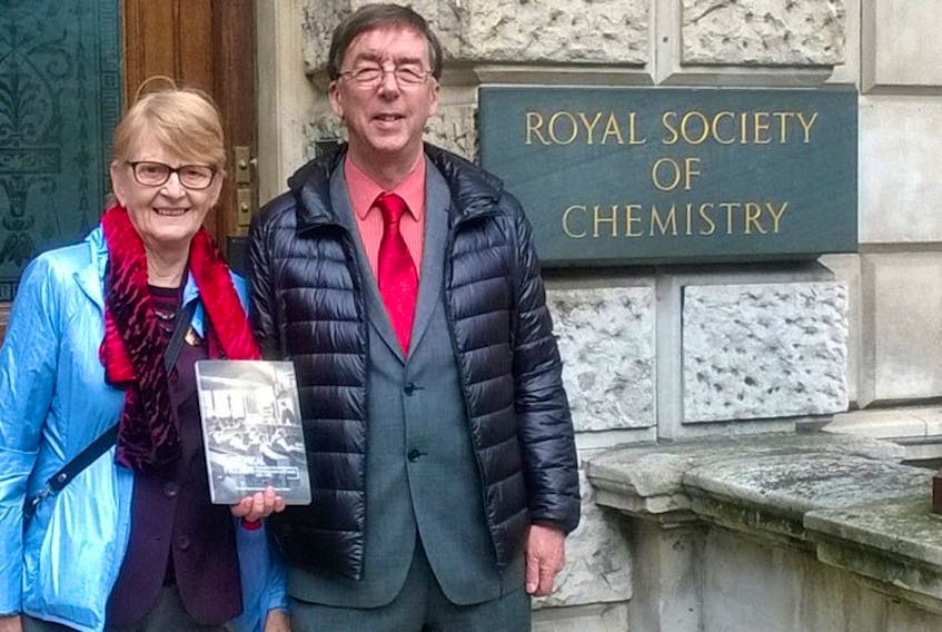 Geoff and Marelene Raynor-Canham pose for a photo before speaking at the Royal Society of Chemistry in London.
